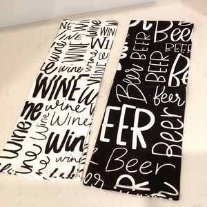 NEW Set of 2 Black & White Beer/ Wine pattern kitchen / bar area towels 19x19”